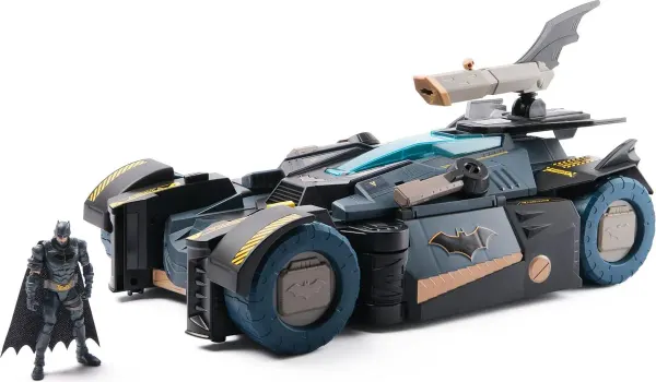 Batman Ultimate transformable Batmobile